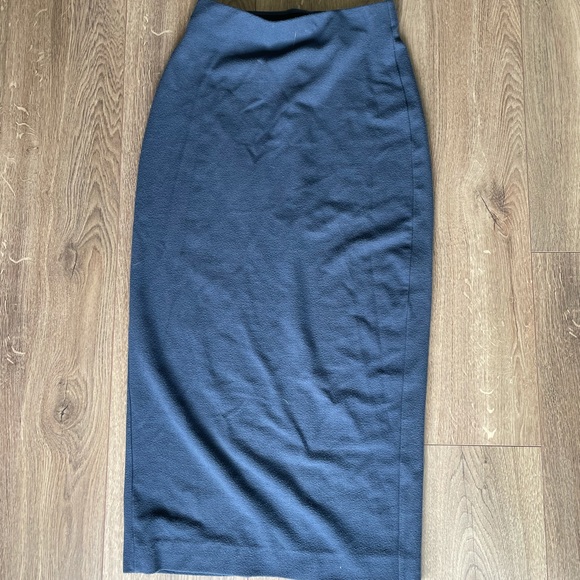 Babaton Dresses & Skirts - Aritzia Babaton Skirt